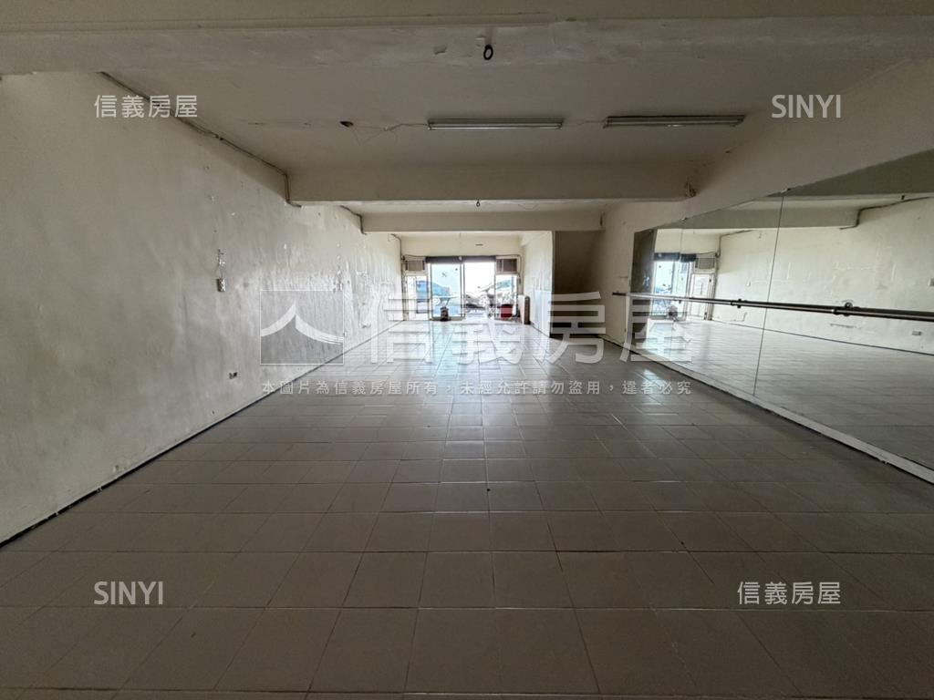 專任黃金透天改建題材房屋室內格局與周邊環境