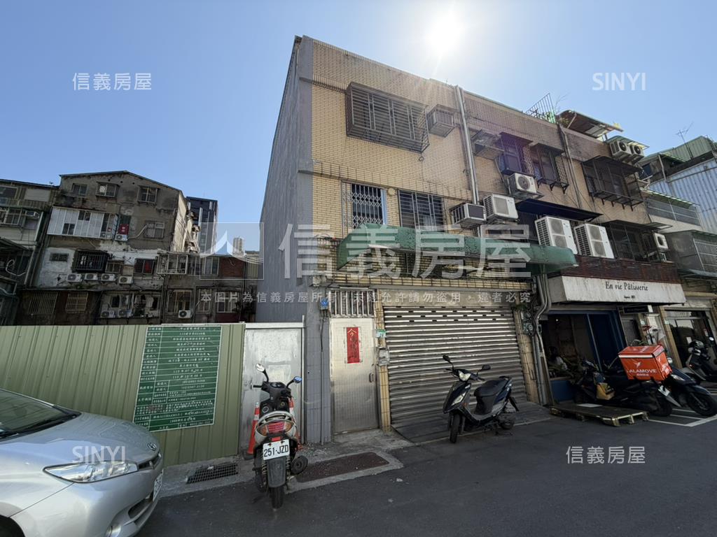 專任黃金透天改建題材房屋室內格局與周邊環境