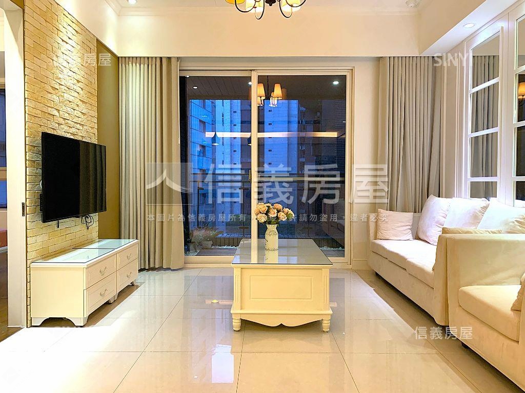 鉑金苑漂亮兩房車位房屋室內格局與周邊環境