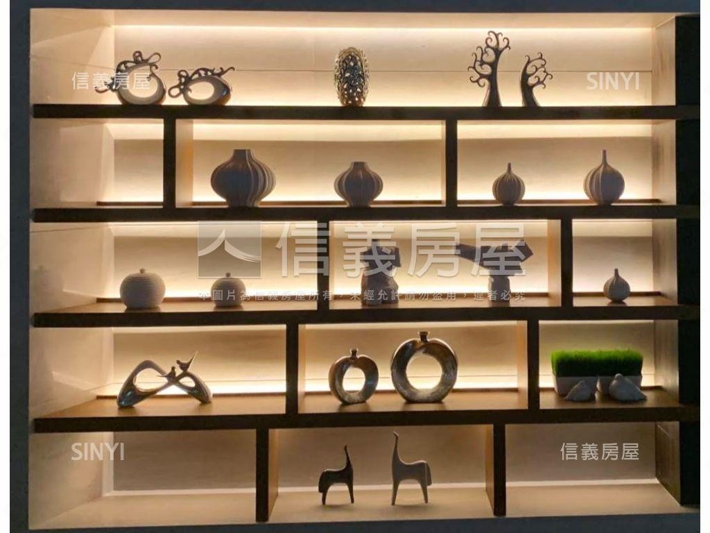 鉑金苑漂亮兩房車位房屋室內格局與周邊環境