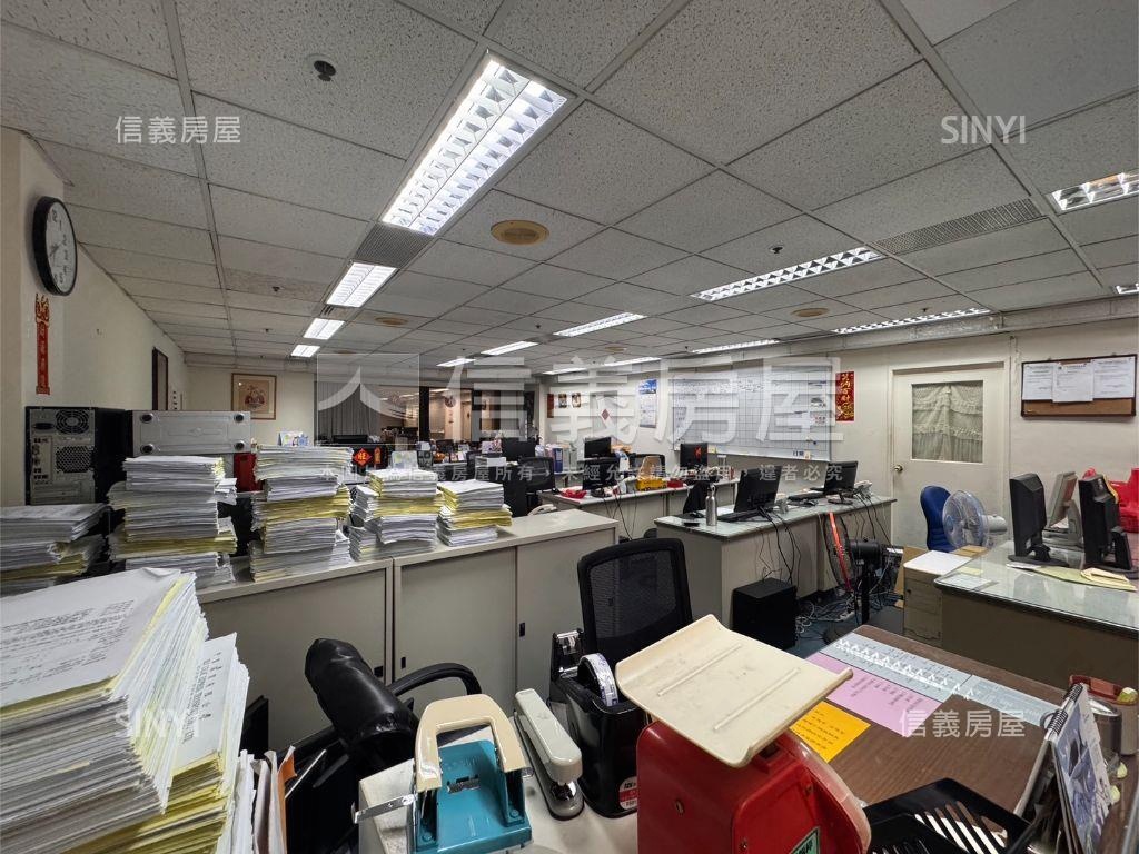 自由路黃金辦公室Ｂ房屋室內格局與周邊環境