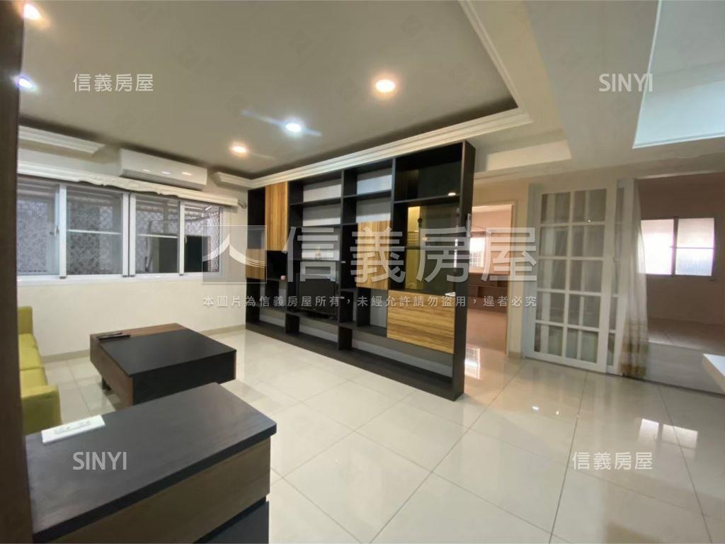 三多商圈收租精美三房房屋室內格局與周邊環境