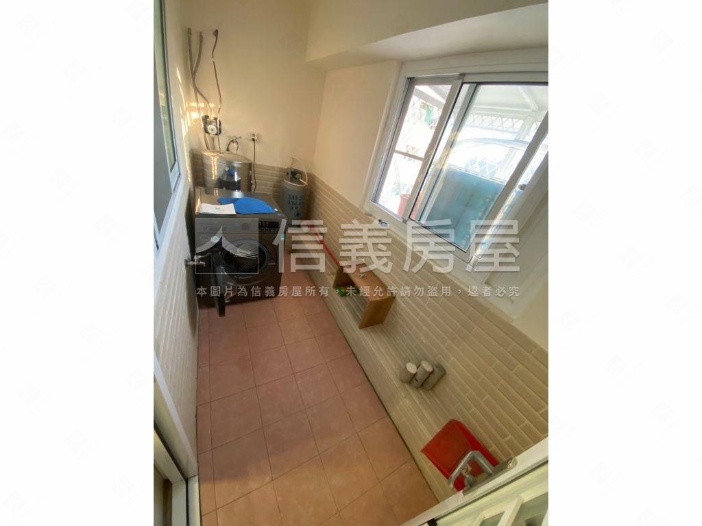 三多商圈收租精美三房房屋室內格局與周邊環境