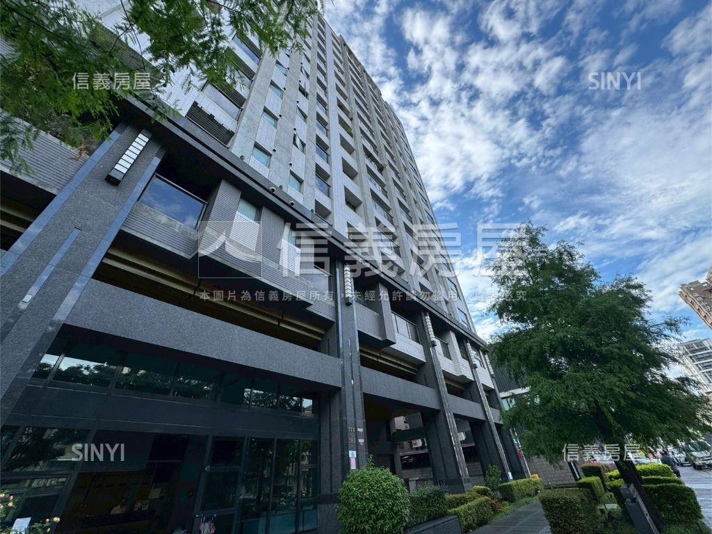 誠售！近北屯機捷三房平車房屋室內格局與周邊環境
