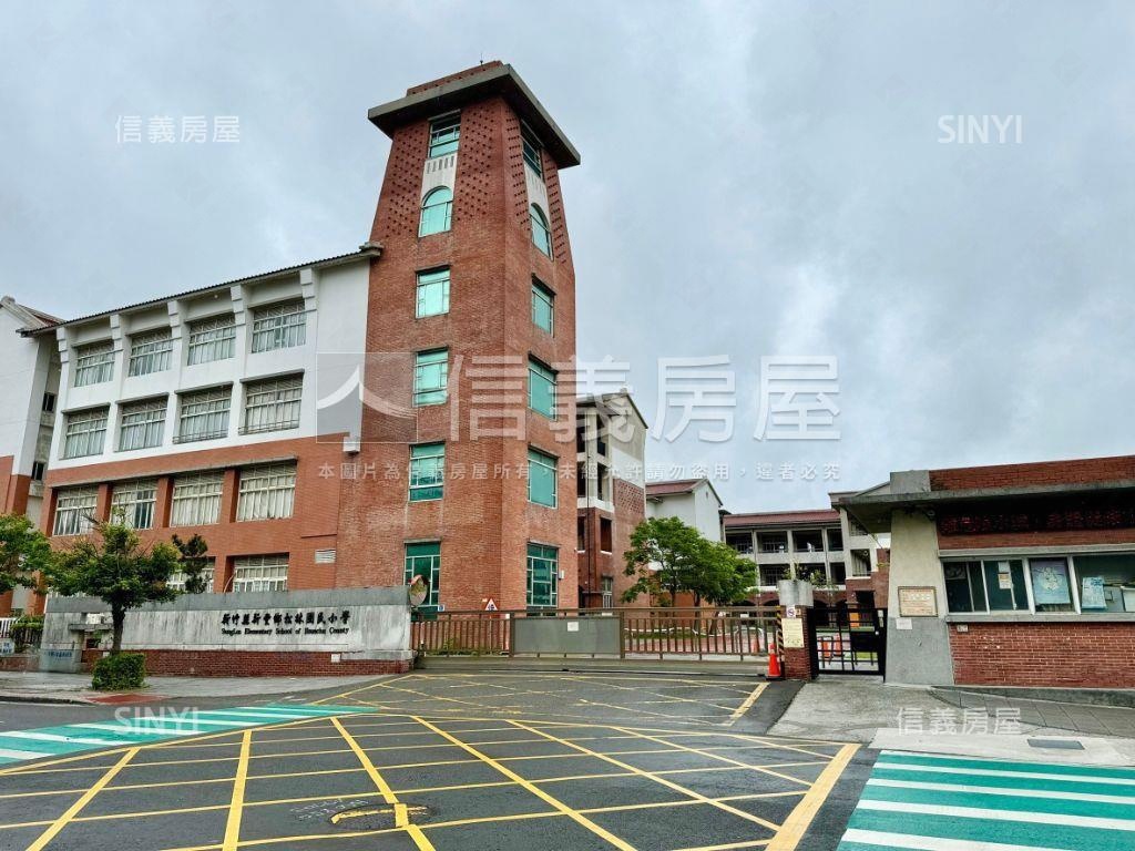 近明星松林投套可改住店房屋室內格局與周邊環境