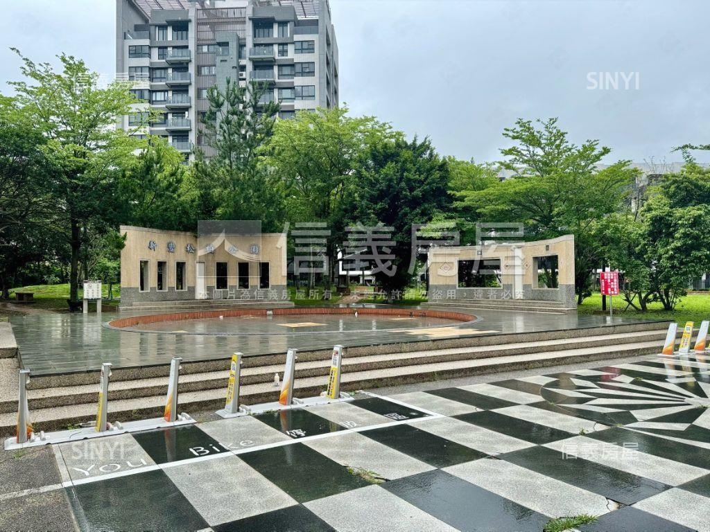 近明星松林投套可改住店房屋室內格局與周邊環境