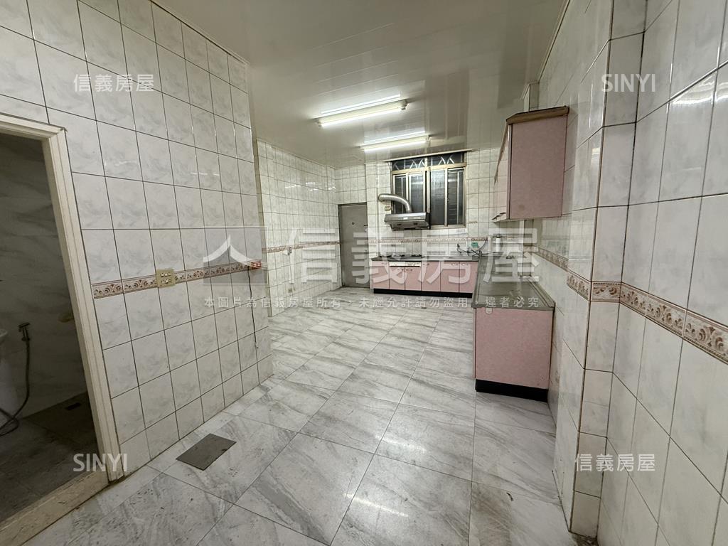 草悟道臨路透店房屋室內格局與周邊環境