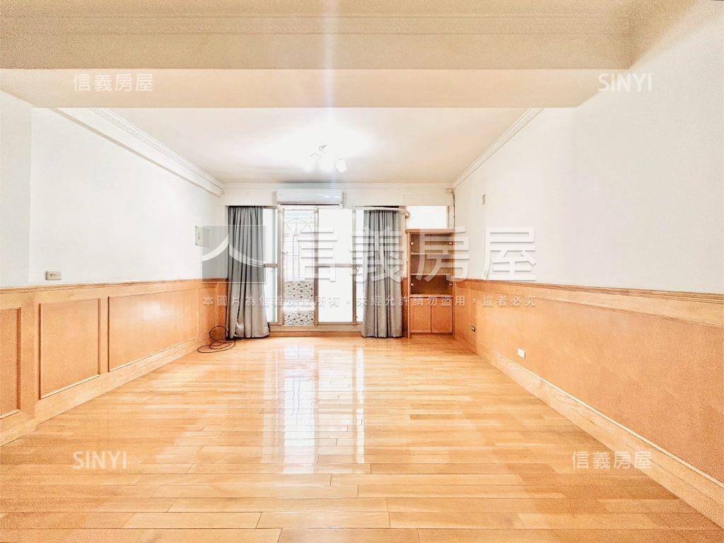 近公益路雙面臨路透天房屋室內格局與周邊環境