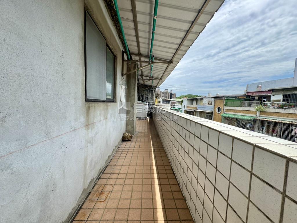 後山埤捷運方正頂加房屋室內格局與周邊環境