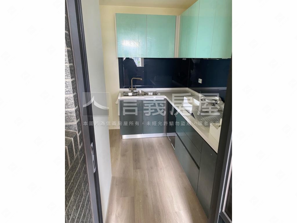 稀有釋出同成馥三房平車房屋室內格局與周邊環境