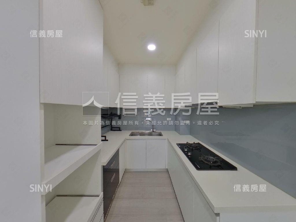 大毅震後前院透天房屋室內格局與周邊環境
