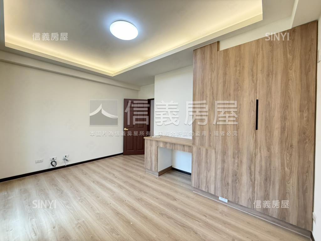 大毅震後前院透天房屋室內格局與周邊環境