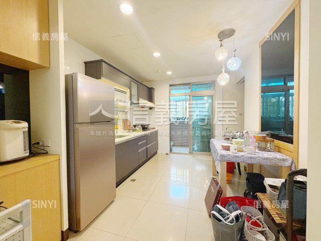 中壢龍岡。綠寶稀有店墅房屋室內格局與周邊環境