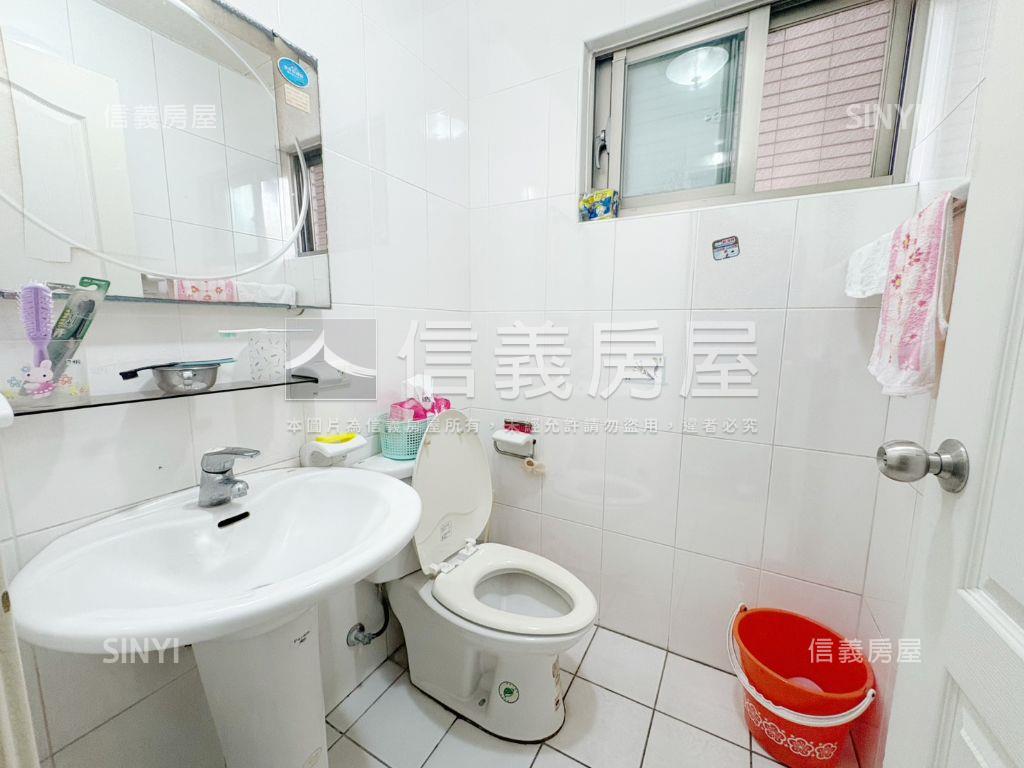 中壢龍岡。綠寶稀有店墅房屋室內格局與周邊環境