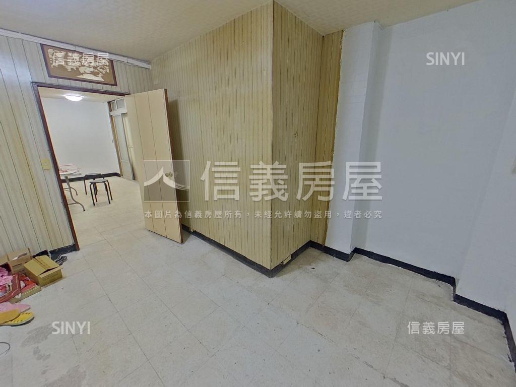 民生社區低總一樓房屋室內格局與周邊環境