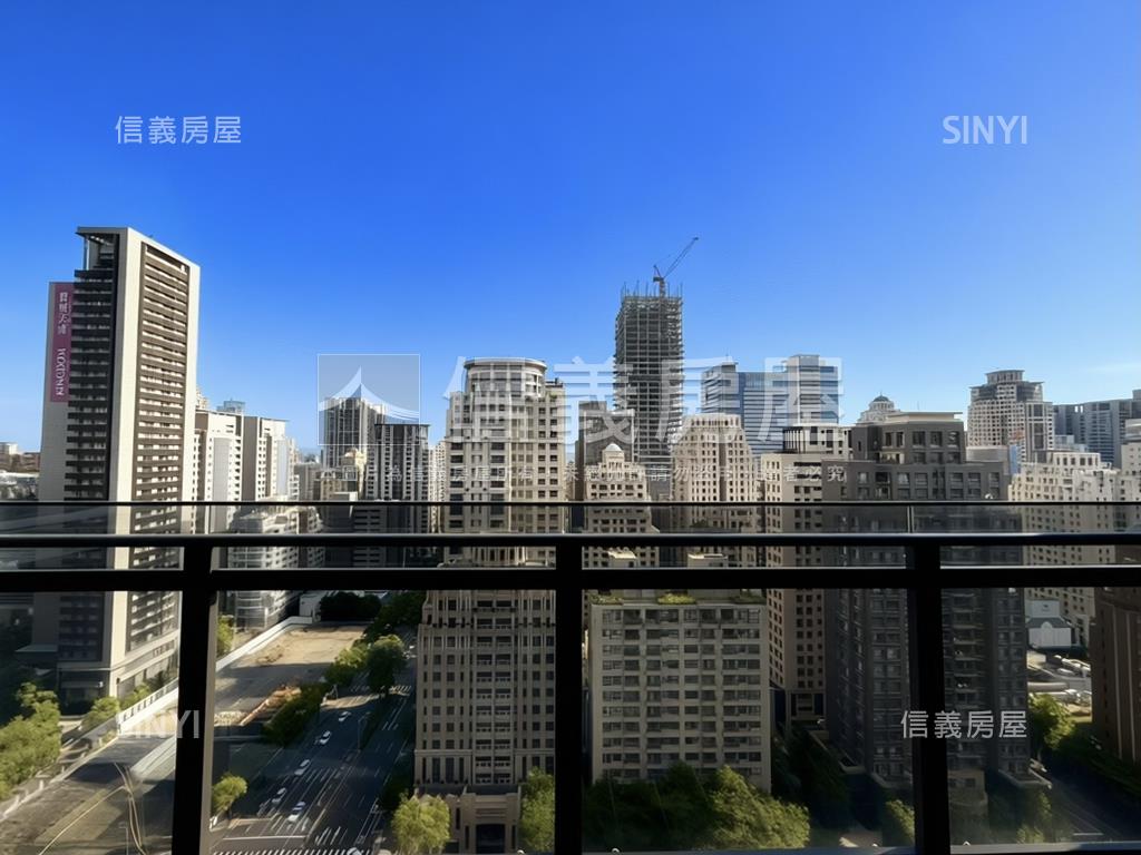 七期公園旁山之道高樓雙車房屋室內格局與周邊環境