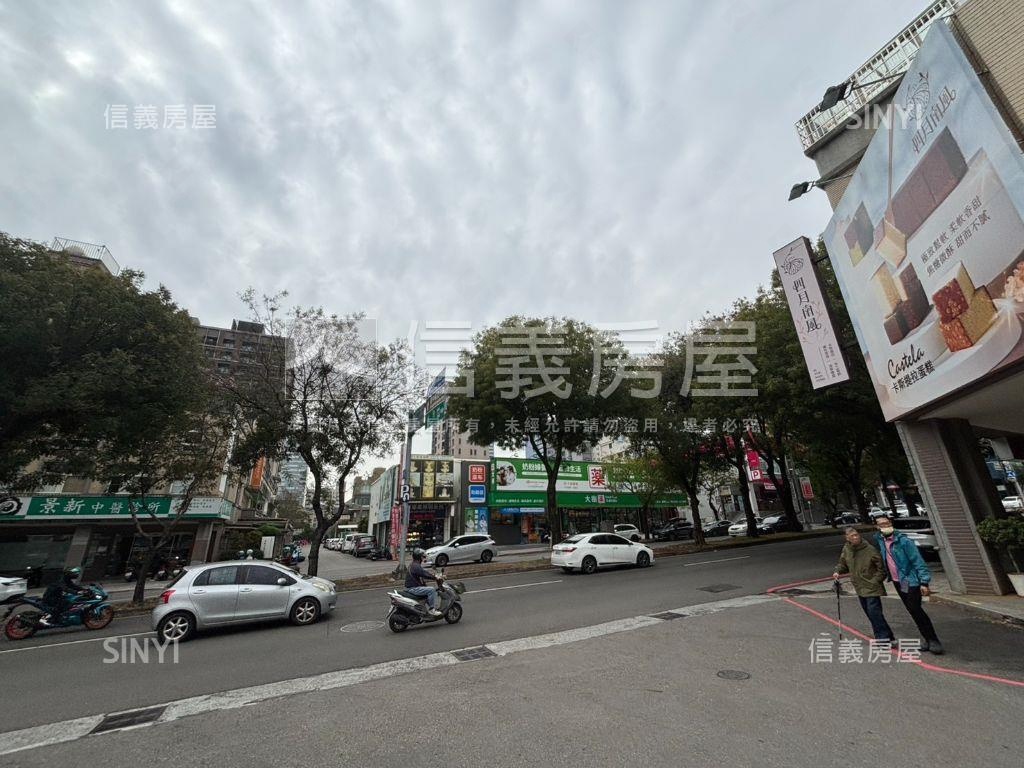 誠意出售中科店面房屋室內格局與周邊環境