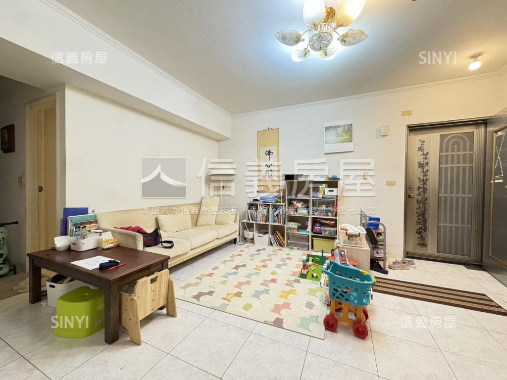 建興學區健康路三房房屋室內格局與周邊環境