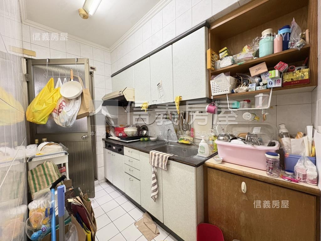 建興學區健康路三房房屋室內格局與周邊環境