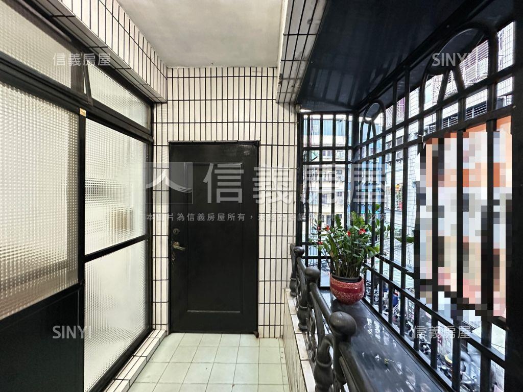 金賀篤行路三房美寓房屋室內格局與周邊環境