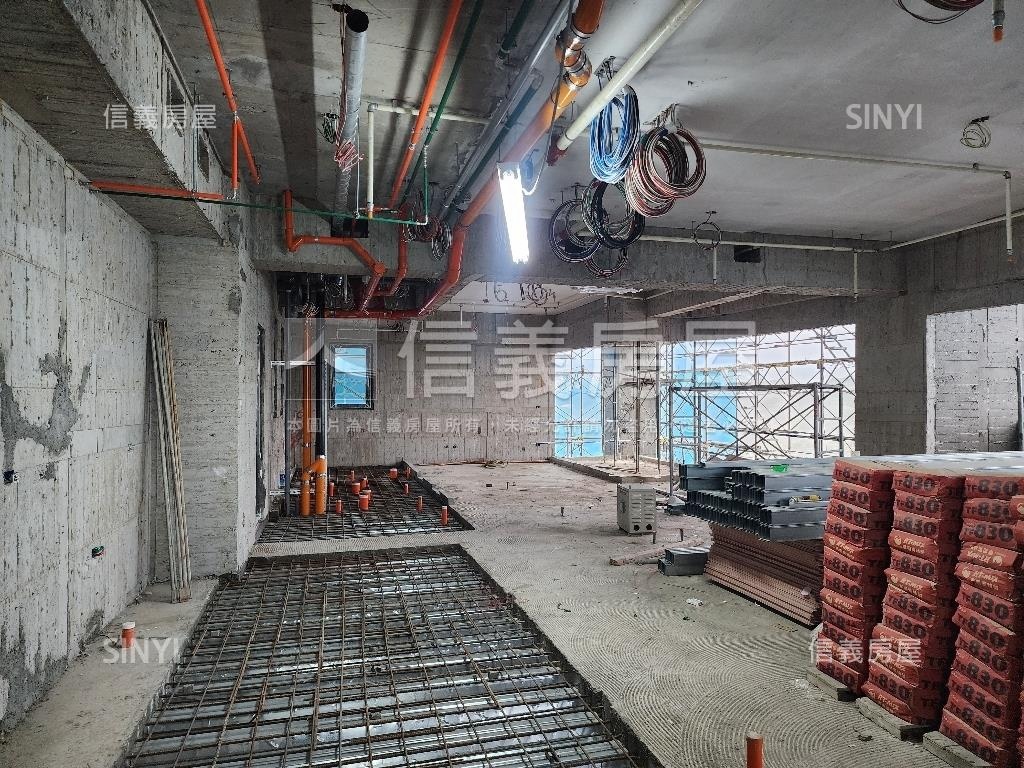 宏築信義Ａ１樓中樓房屋室內格局與周邊環境