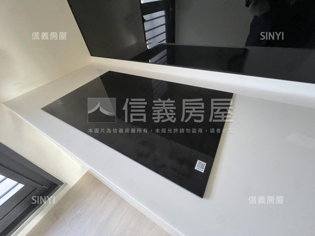 安和亞遞藏紅三房平車房屋室內格局與周邊環境