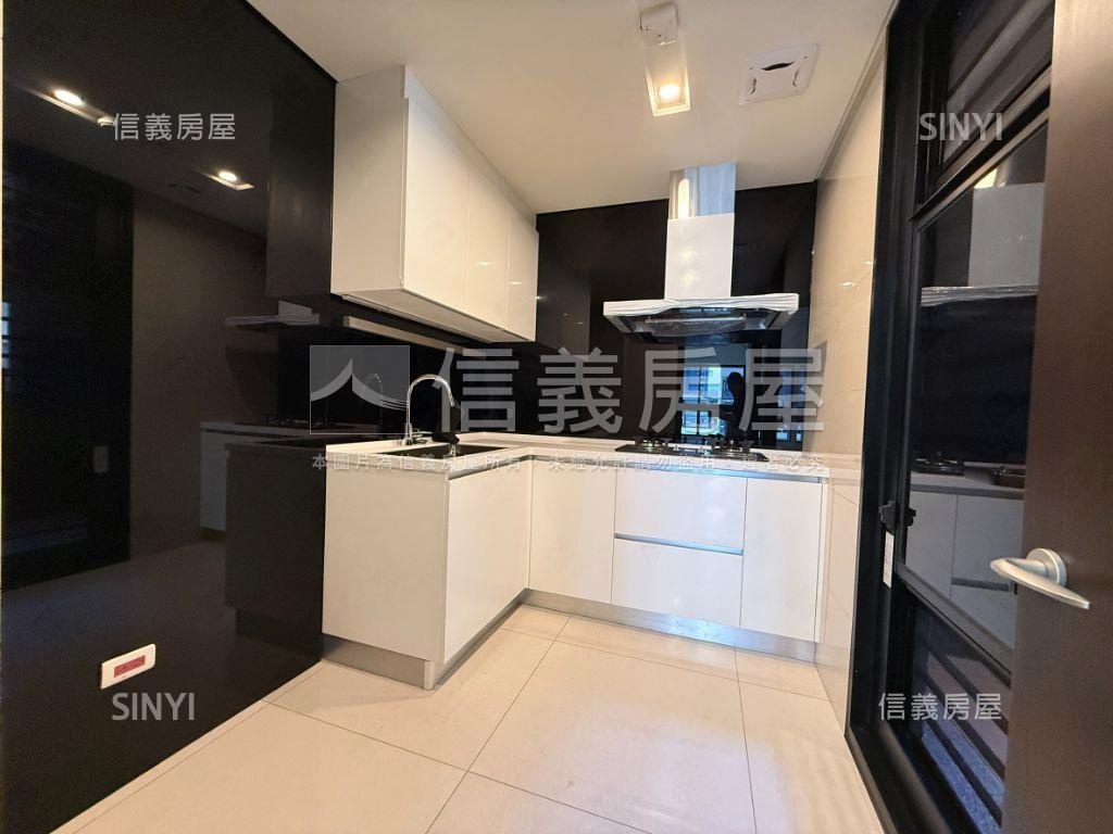 專任）吉美天悅３房＋車位房屋室內格局與周邊環境