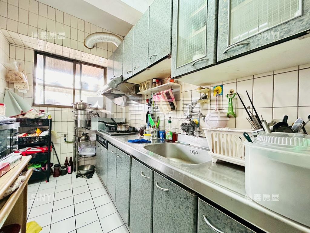 明湖邊間綠意景致電梯三房房屋室內格局與周邊環境