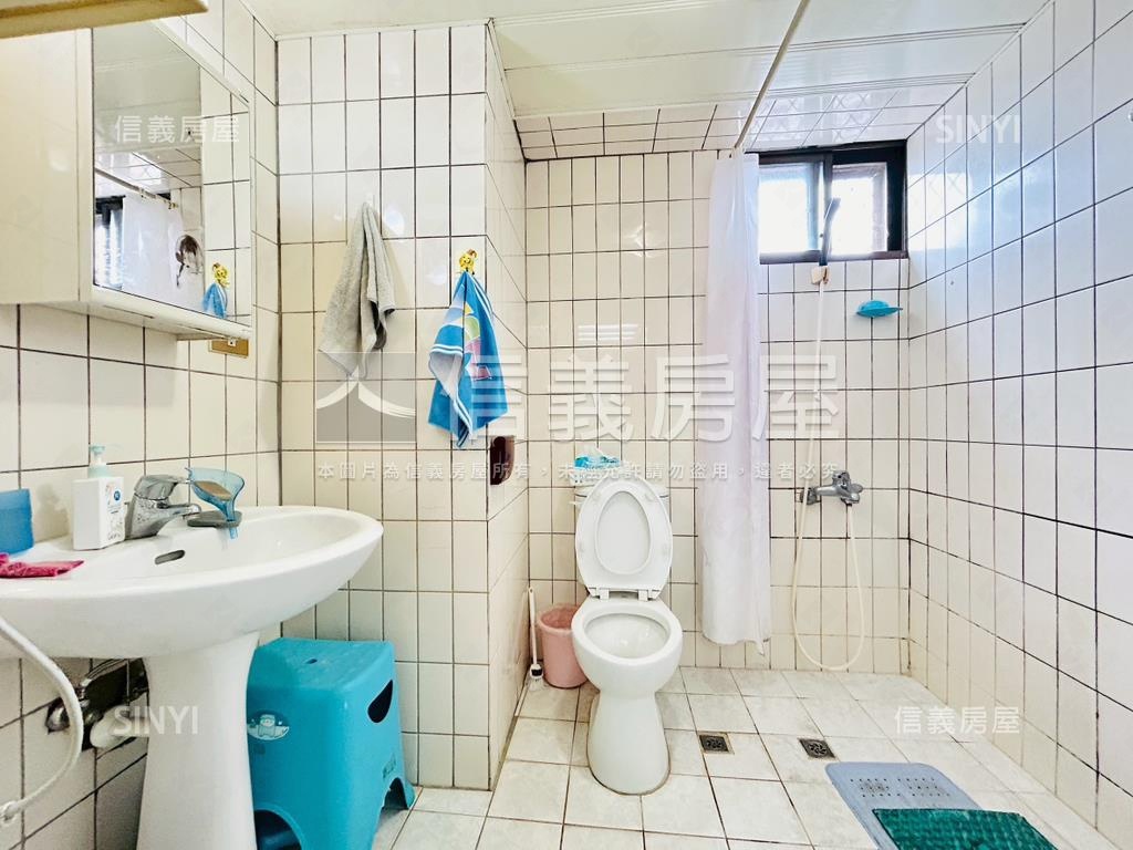 明湖邊間綠意景致電梯三房房屋室內格局與周邊環境