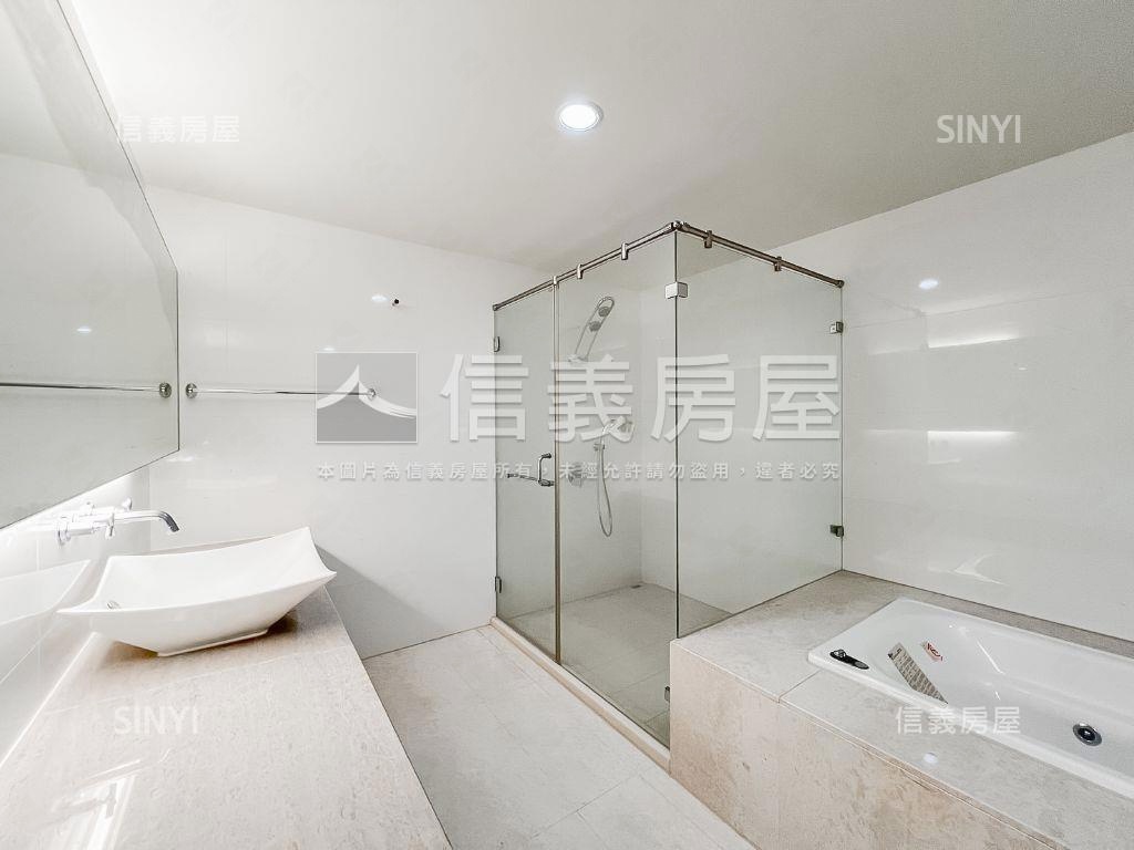 四季天韻尊榮景致高樓標配房屋室內格局與周邊環境