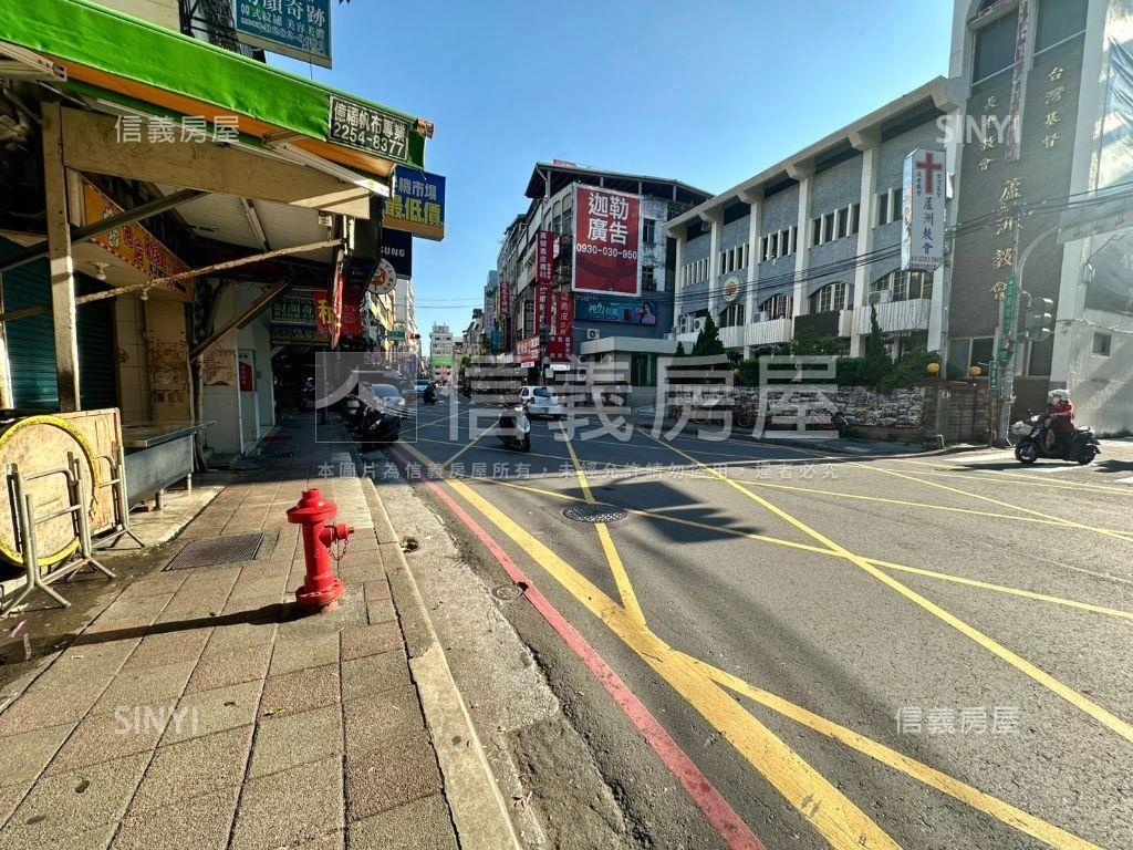 捷運商圈廟口透天店王房屋室內格局與周邊環境