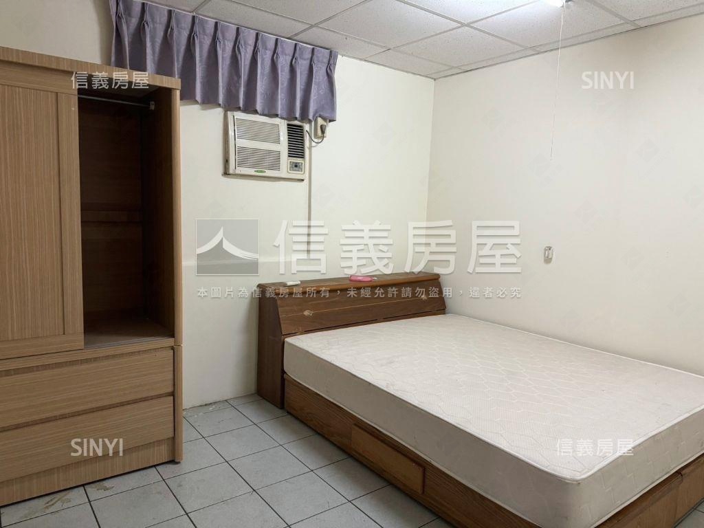 稀有邊間正馬路店面房屋室內格局與周邊環境