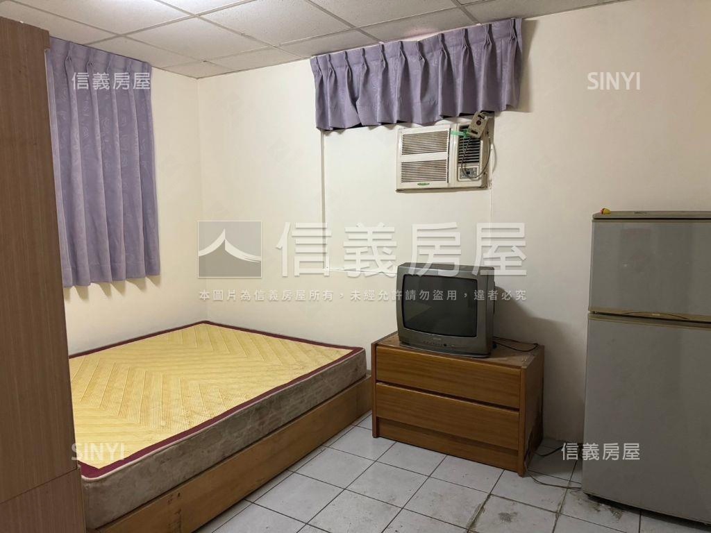 稀有邊間正馬路店面房屋室內格局與周邊環境