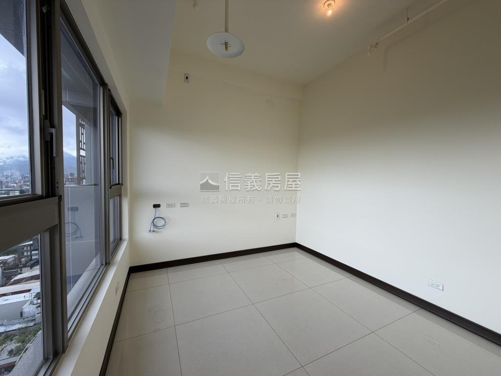 士林一品高樓景觀宅房屋室內格局與周邊環境