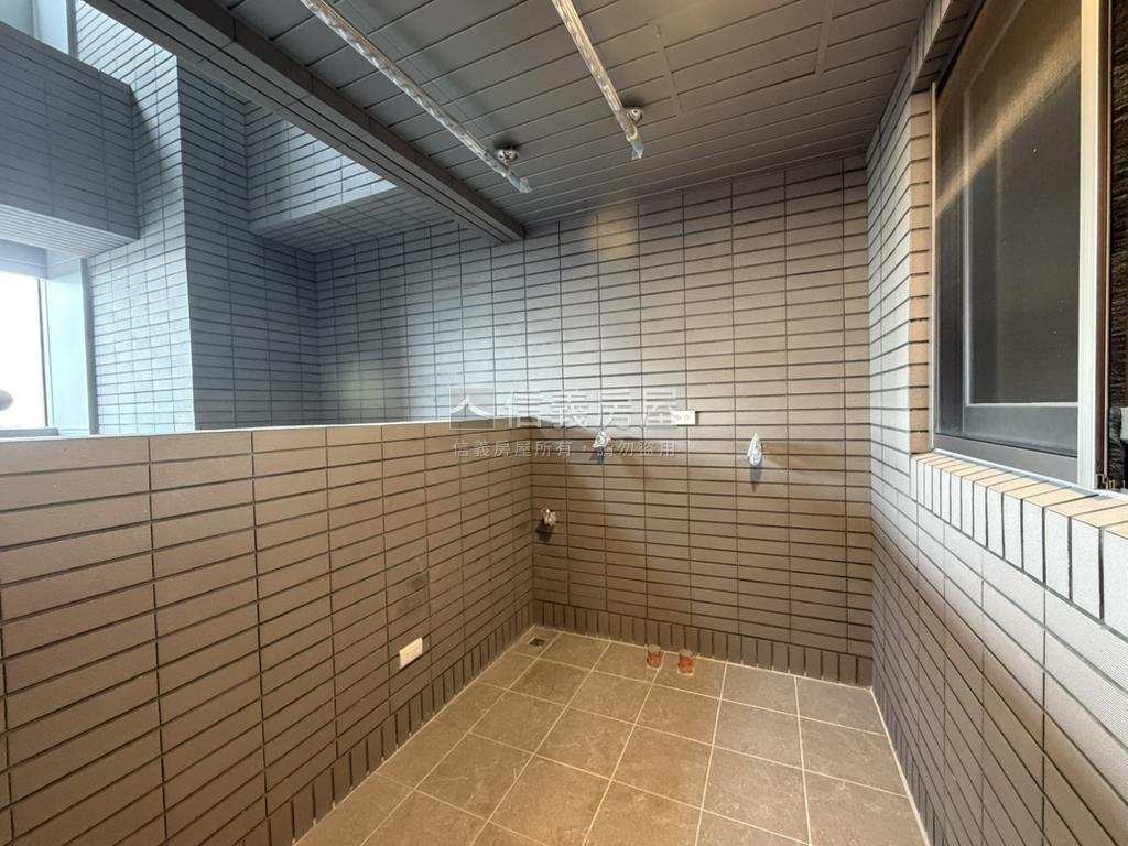 士林一品高樓景觀宅房屋室內格局與周邊環境