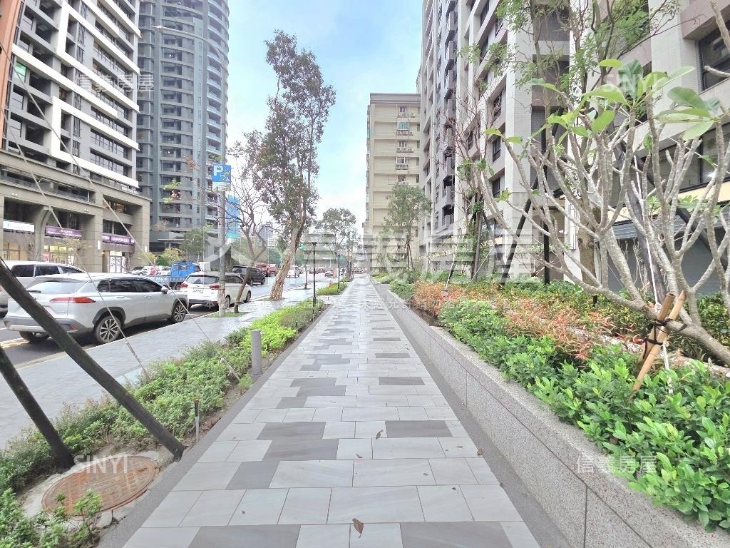 林口．築禾忠孝苑２房車位房屋室內格局與周邊環境