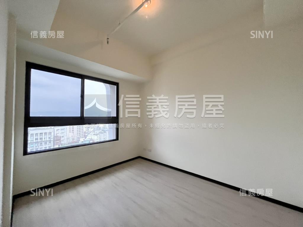 大通大美１８Ｆ兩房平車房屋室內格局與周邊環境