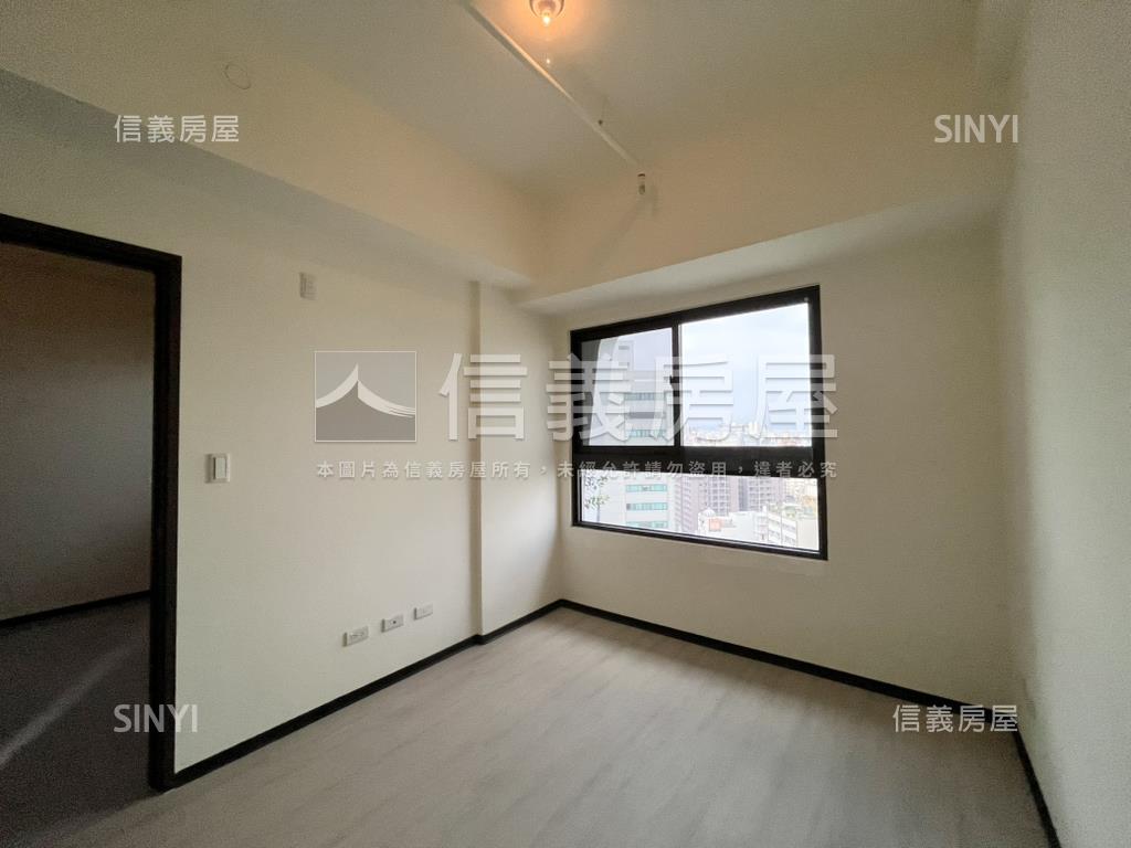 大通大美１８Ｆ兩房平車房屋室內格局與周邊環境