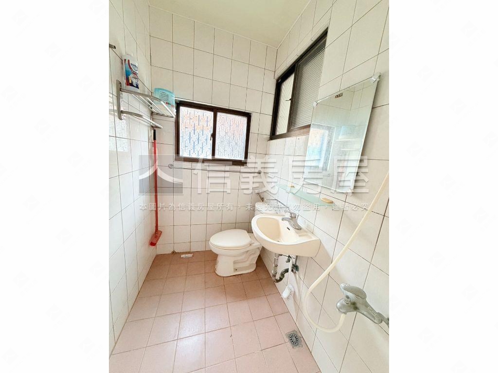 近東區大面寬透天｜副都心房屋室內格局與周邊環境