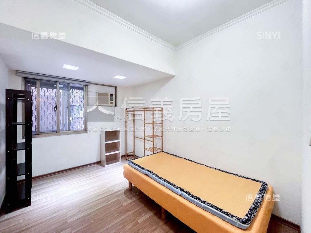 【專簽】鑫園三房平面車位房屋室內格局與周邊環境