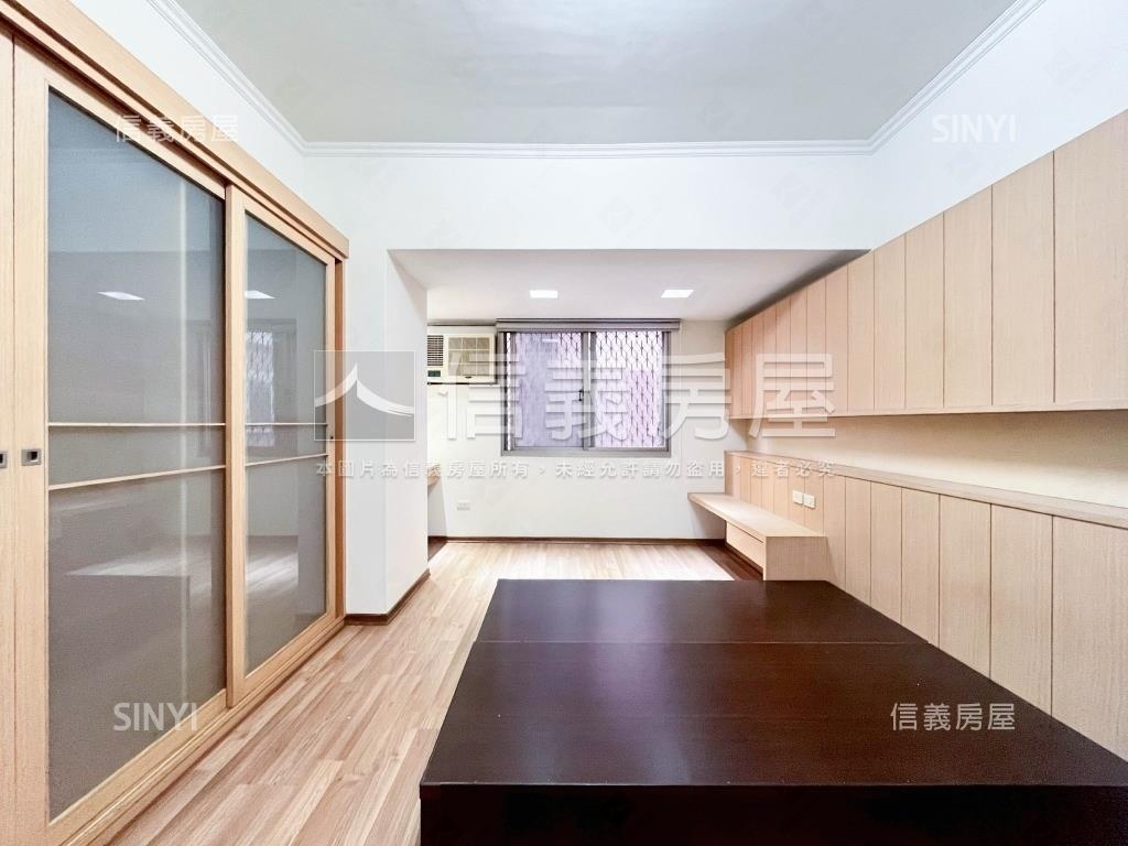 【專簽】鑫園三房平面車位房屋室內格局與周邊環境