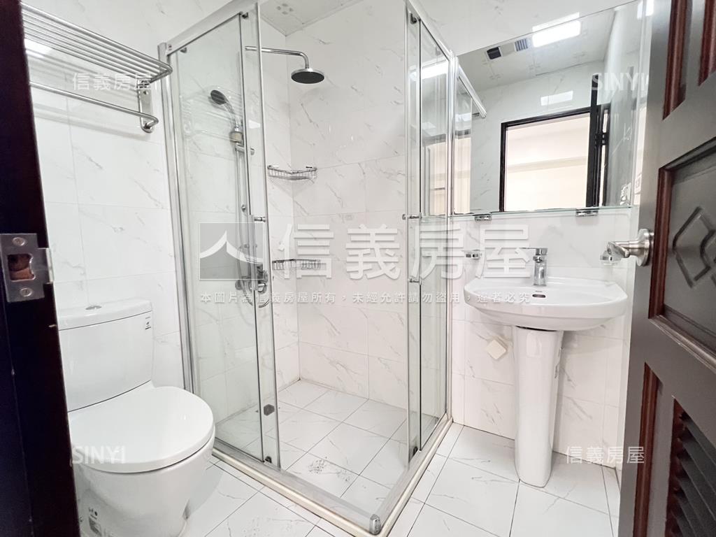 上居銀座美景三房帶車位房屋室內格局與周邊環境