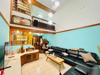 帥活路透天近三分埔公園讚