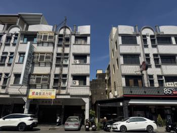 省道旁大地坪正路透店