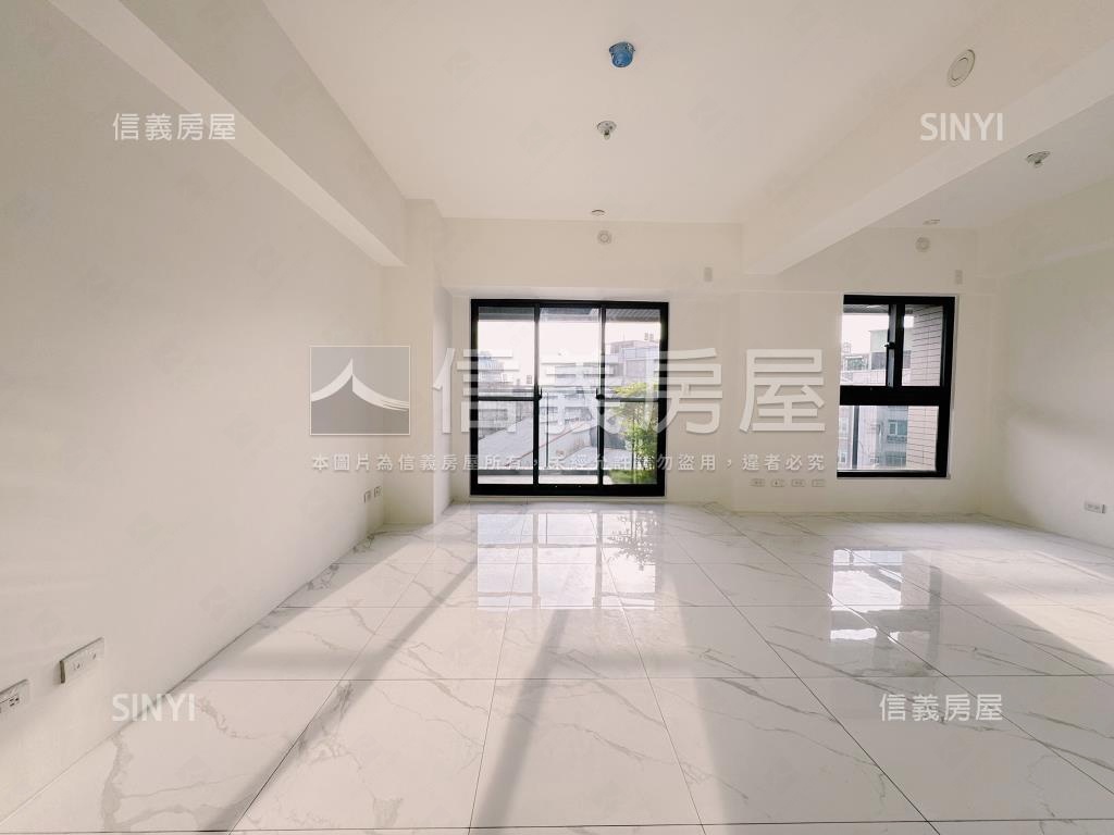華尚ＡＲＴ精品２房車位房屋室內格局與周邊環境