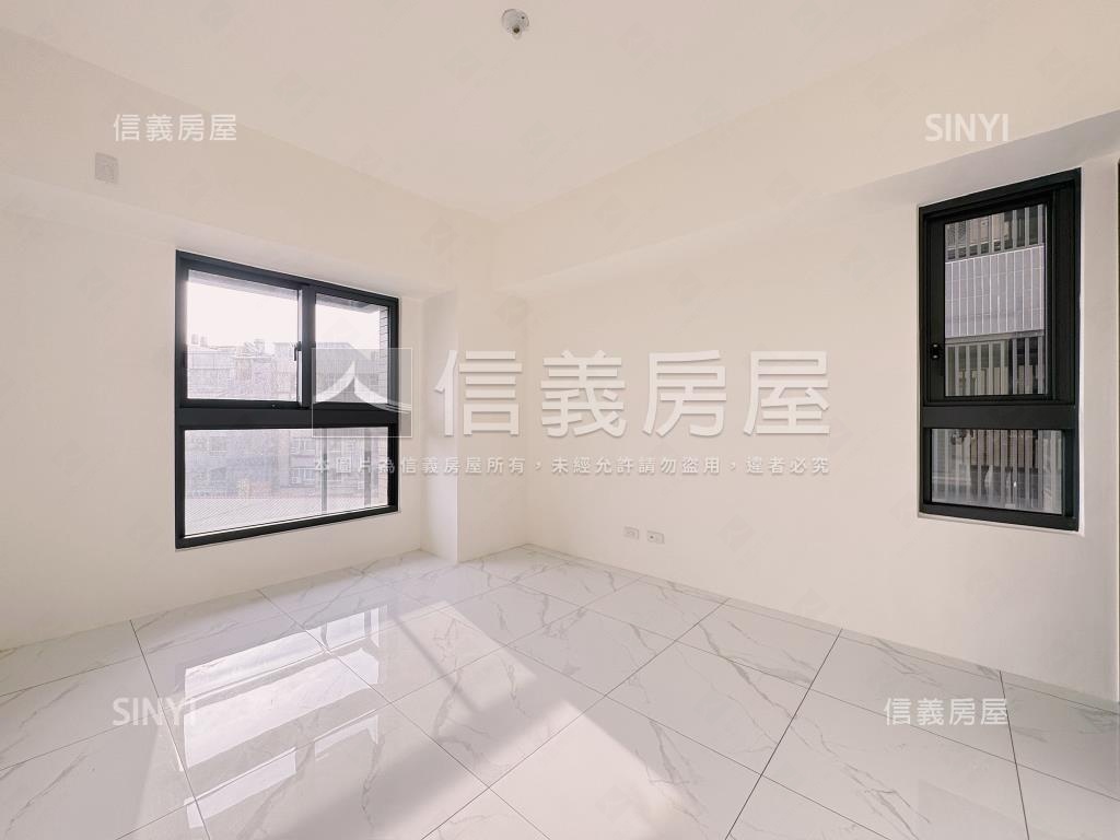 華尚ＡＲＴ精品２房車位房屋室內格局與周邊環境