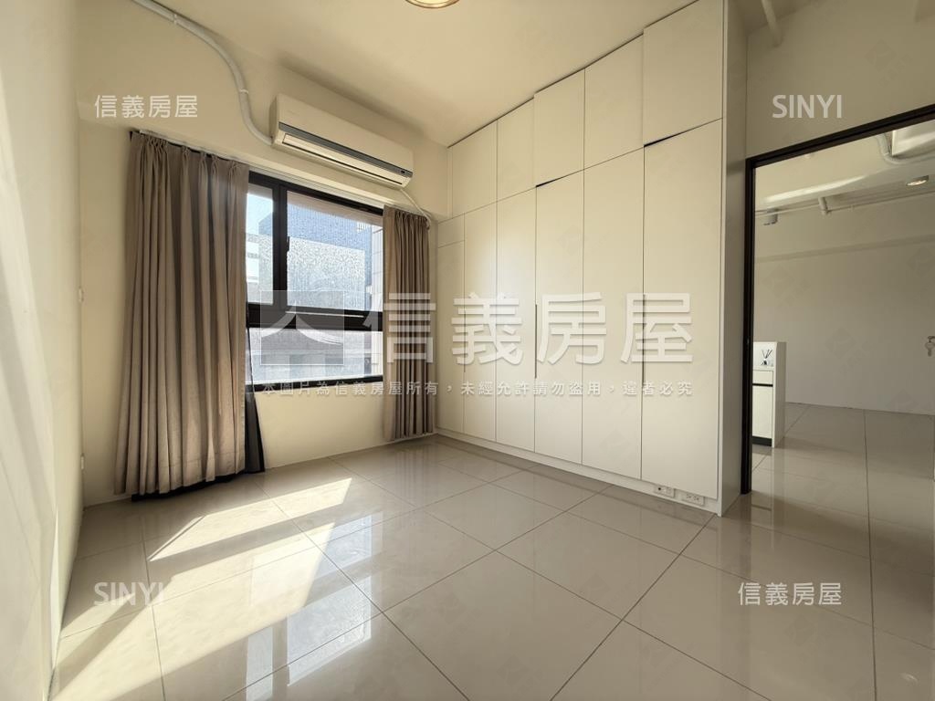 ［新］勝旺興三房車位房屋室內格局與周邊環境