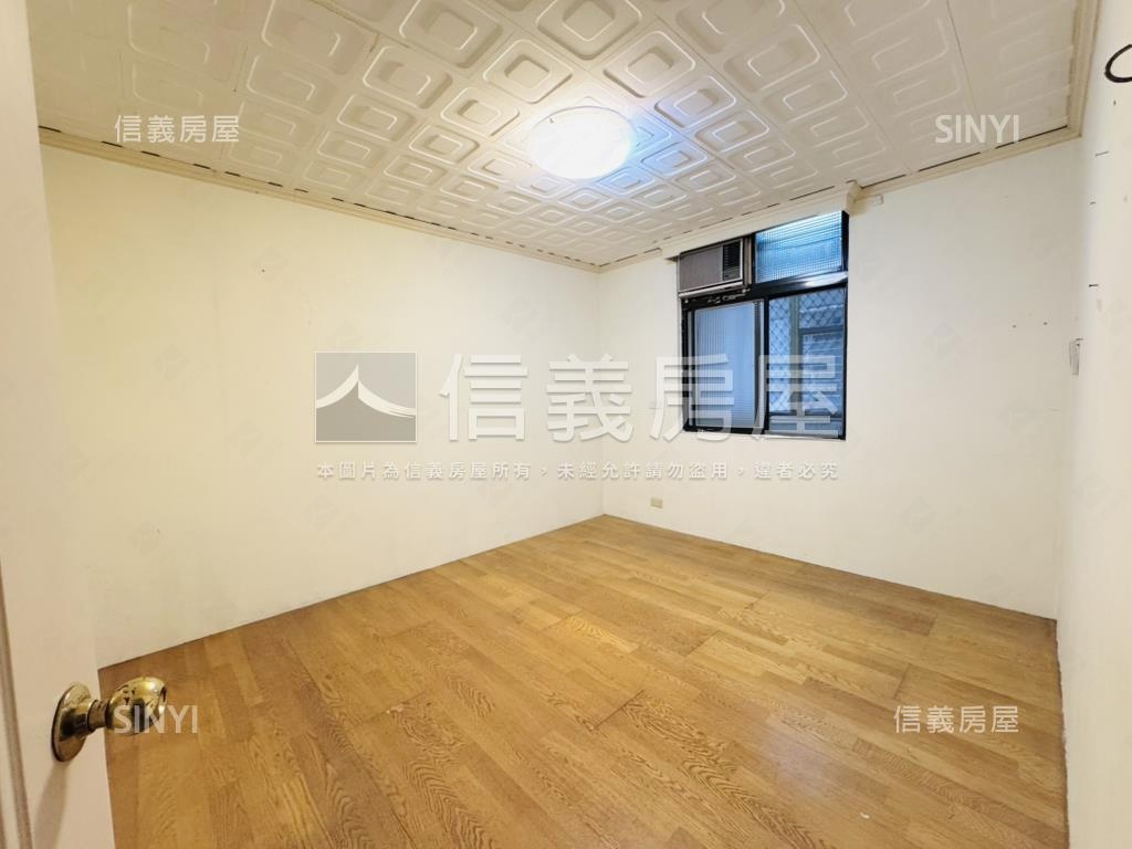 昌明街稀有樓中樓房屋室內格局與周邊環境