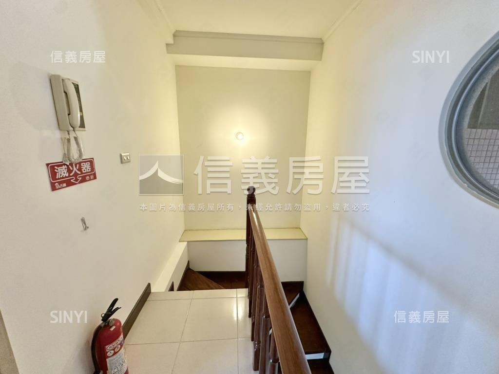 水湳三房車位。大福新城房屋室內格局與周邊環境