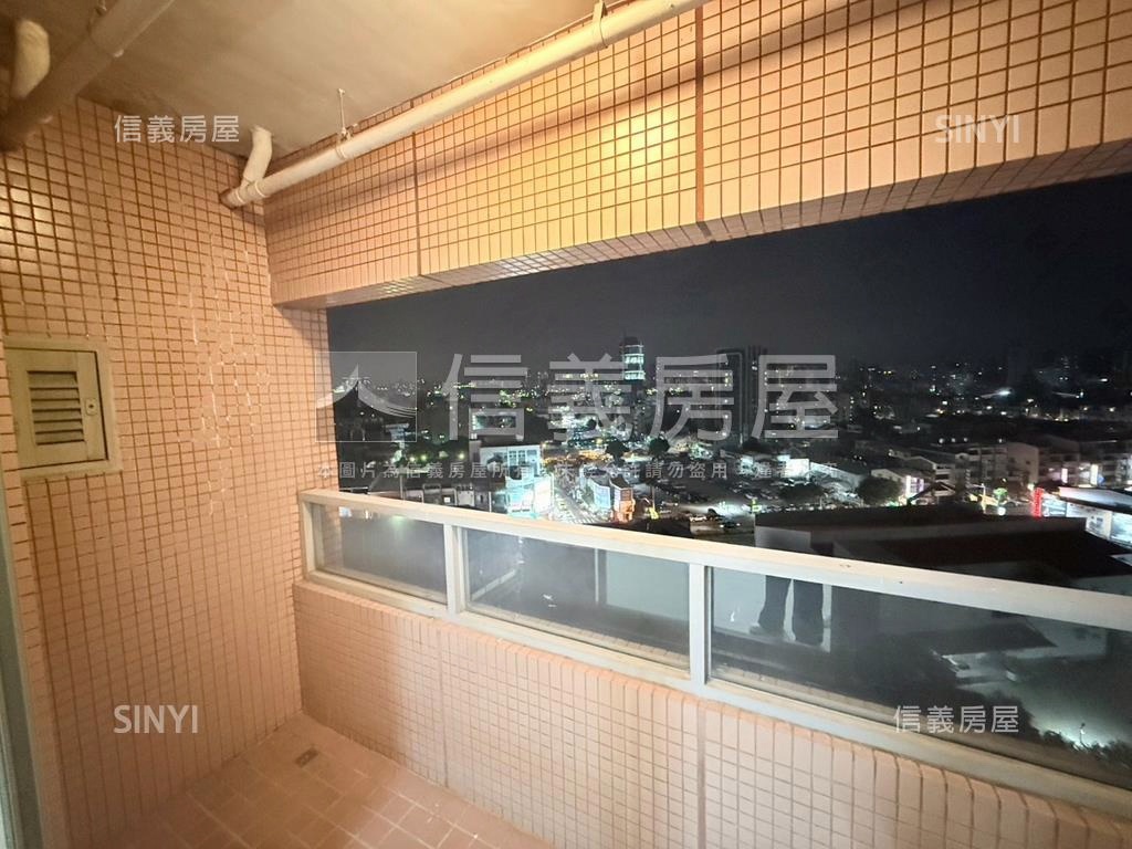 西屯近捷運三房車位房屋室內格局與周邊環境